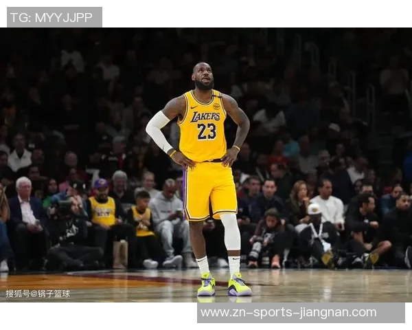 詹姆斯伤缺期间将关注湖人表现若球队无法赢球或考虑离队选择 詹姆斯伤缺期间将关注湖人表现若球队无法赢球或考虑离队选择
