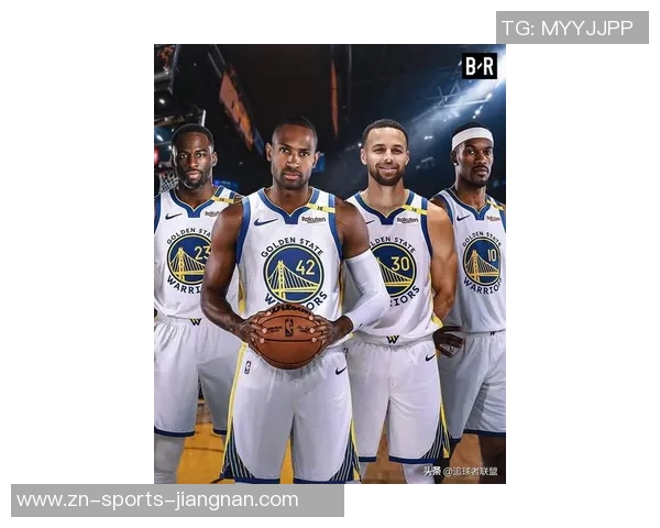 勇士新赛季首发阵容预测库里追梦巴特勒霍福德搭档谁将成关键一员 勇士新赛季首发阵容预测库里追梦巴特勒霍福德搭档谁将成关键一员