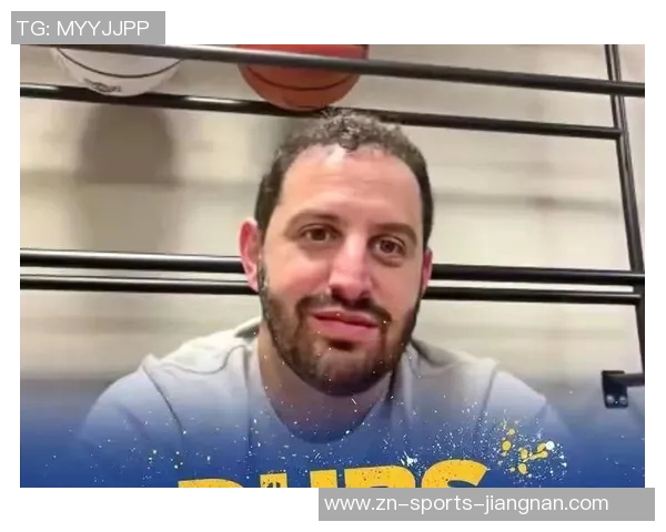 库明加回应续约争议称现场球迷与网络评论者看法截然不同