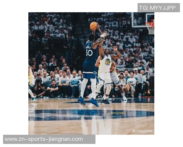 兰德尔全能表现助力球队16分9板6助攻三分球命中率高达375 兰德尔全能表现助力球队16分9板6助攻三分球命中率高达375