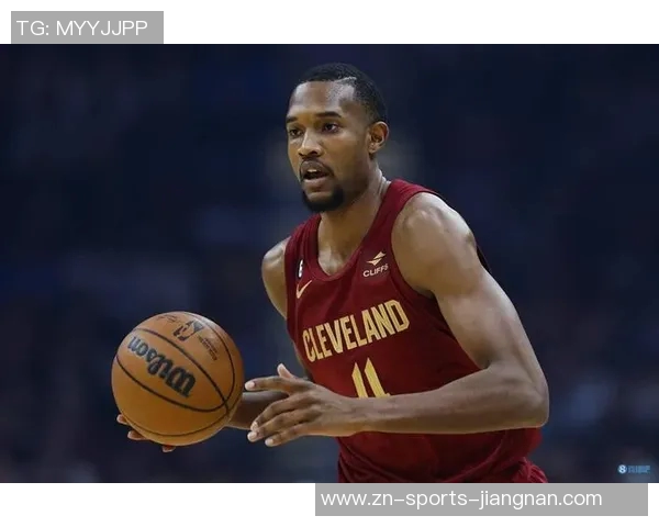 莫布里谈比赛表现：球队开局状态不佳第四节才逐渐回暖